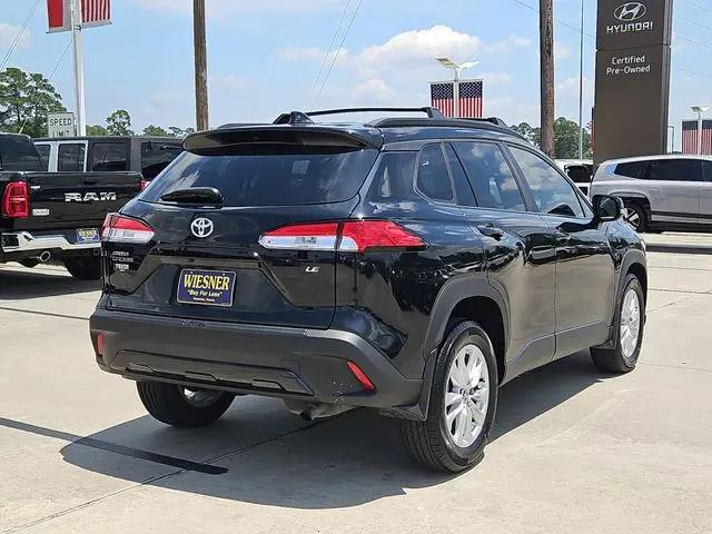 2024 Toyota Corolla Cross LE