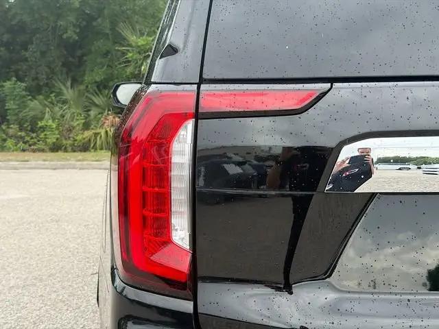 2022 GMC Yukon XL 2WD SLT