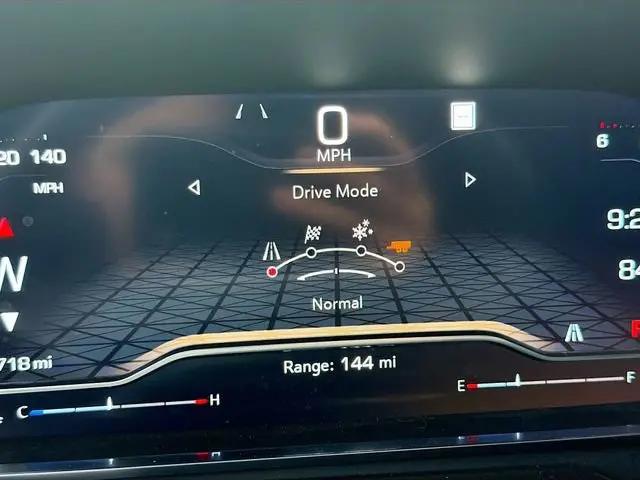 2022 GMC Yukon XL 2WD SLT