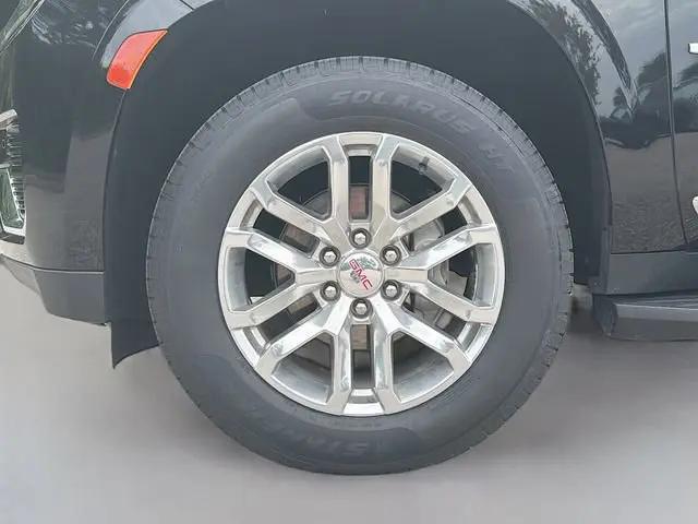 2022 GMC Yukon XL 2WD SLT
