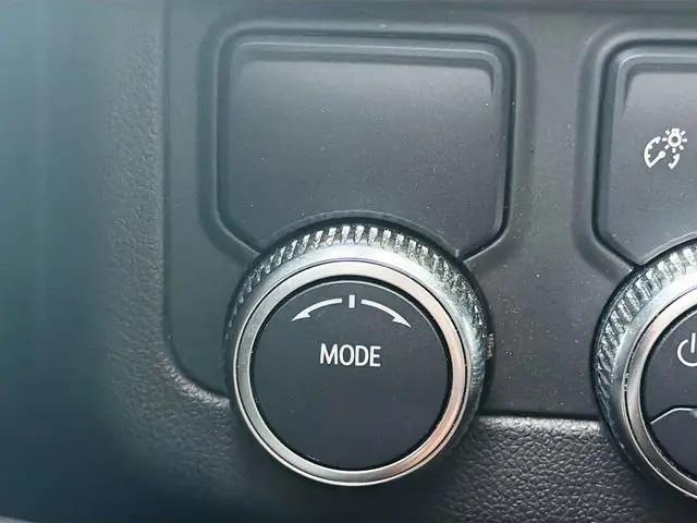 2022 GMC Yukon XL 2WD SLT