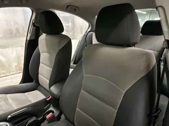 2014 Chevrolet Cruze LS Auto