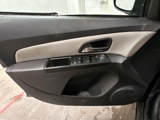 2014 Chevrolet Cruze LS Auto