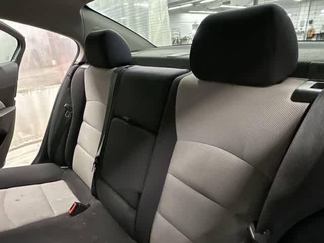 2014 Chevrolet Cruze LS Auto