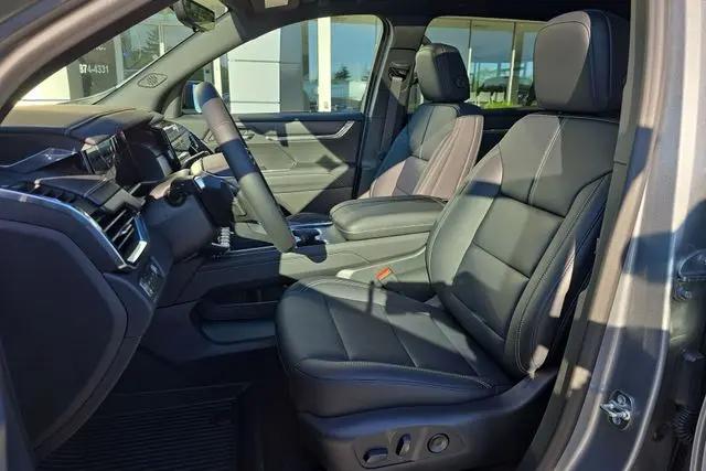 2026 GMC Acadia Elevation AWD