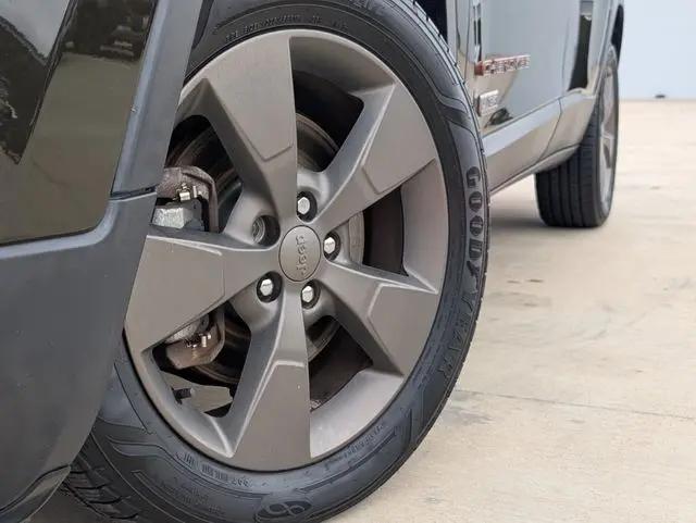 2016 Jeep Cherokee 75th Anniversary