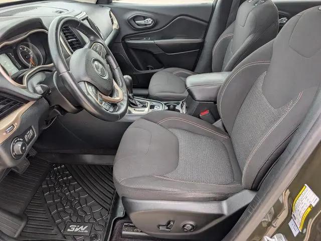 2016 Jeep Cherokee 75th Anniversary