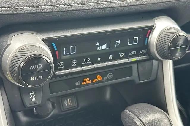 2023 Toyota RAV4 Hybrid LE