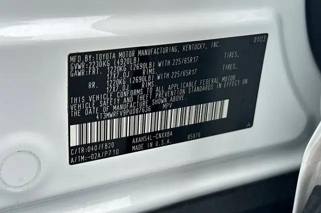 2023 Toyota RAV4 Hybrid LE