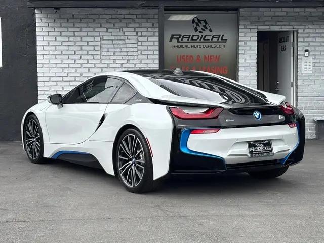 2019 BMW i8 Coupe