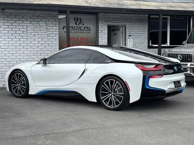 2019 BMW i8 Coupe