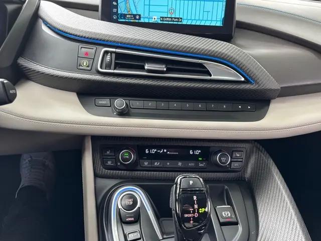 2019 BMW i8 Coupe