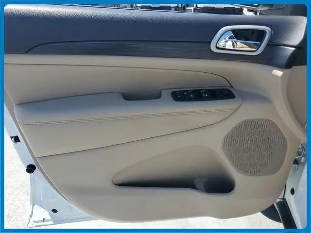 2021 Jeep Grand Cherokee Laredo E 4x4