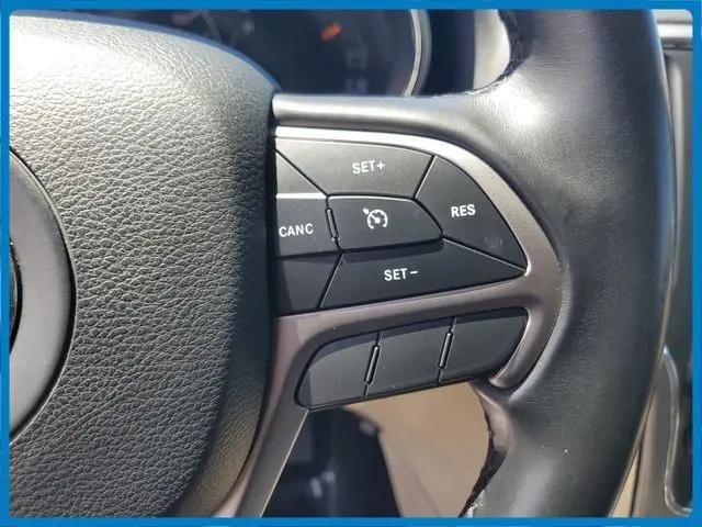 2021 Jeep Grand Cherokee Laredo E 4x4