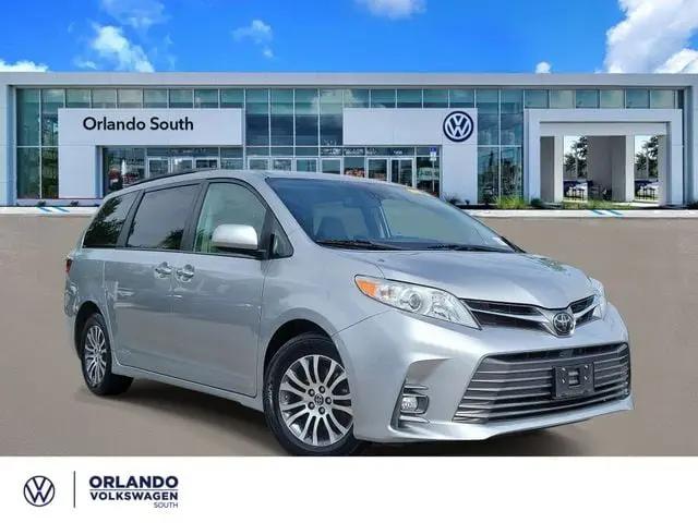2020 Toyota Sienna XLE for sale in Orlando, FL