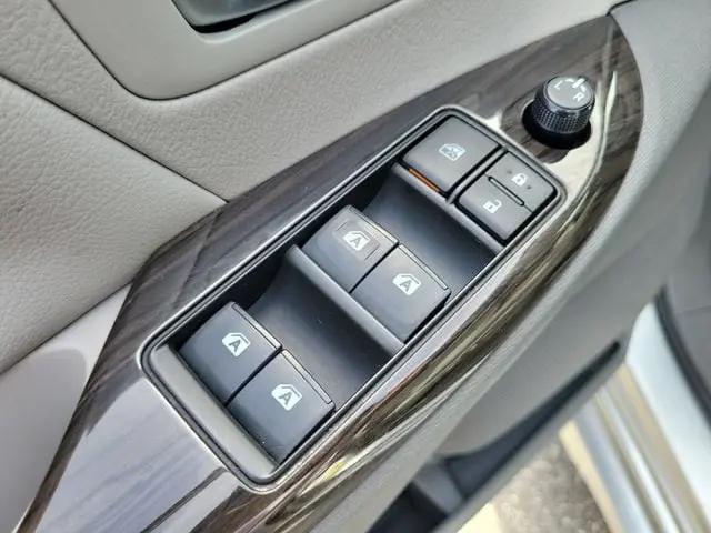 2020 Toyota Sienna XLE
