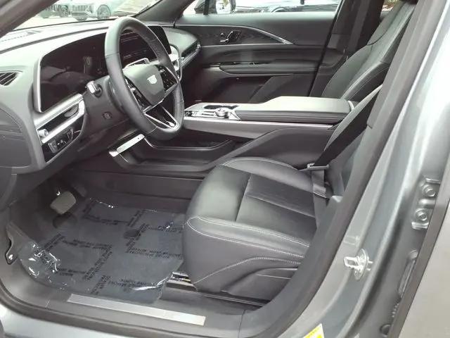 2024 Cadillac iQ Sport w/1SF