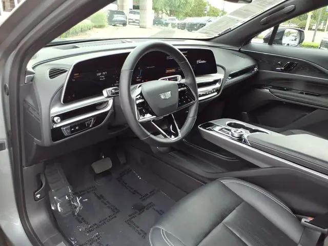 2024 Cadillac iQ Sport w/1SF