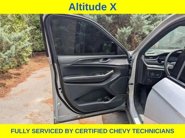 2024 Jeep Grand Cherokee L Altitude X 4x4