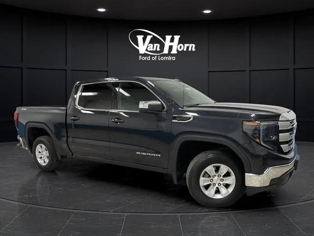2023 GMC Sierra 1500 SLE for sale in Lomira, WI