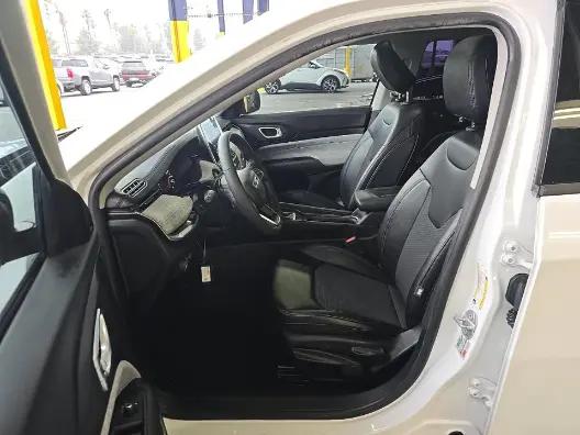 2022 Jeep Compass Latitude FWD