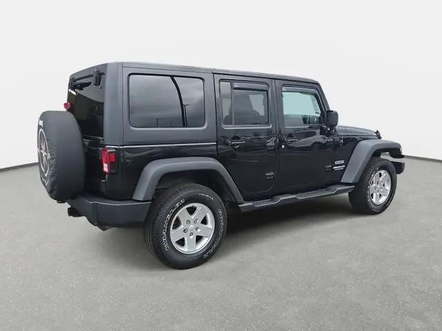 2012 Jeep Wrangler Unlimited Sport