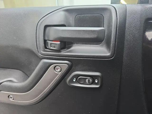 2012 Jeep Wrangler Unlimited Sport