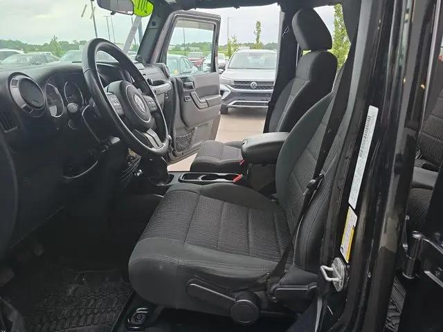 2012 Jeep Wrangler Unlimited Sport