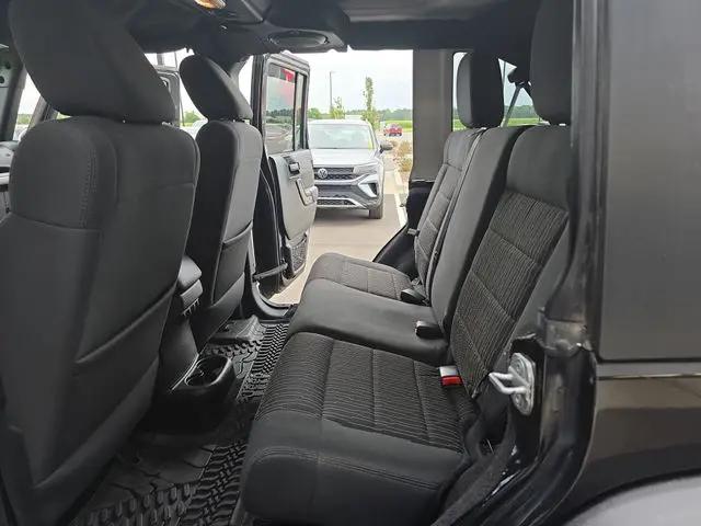 2012 Jeep Wrangler Unlimited Sport