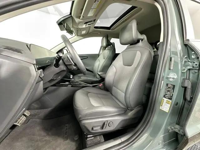 2023 Kia Niro EX Touring