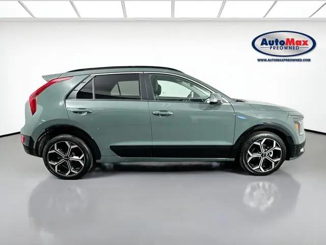 2023 Kia Niro EX Touring