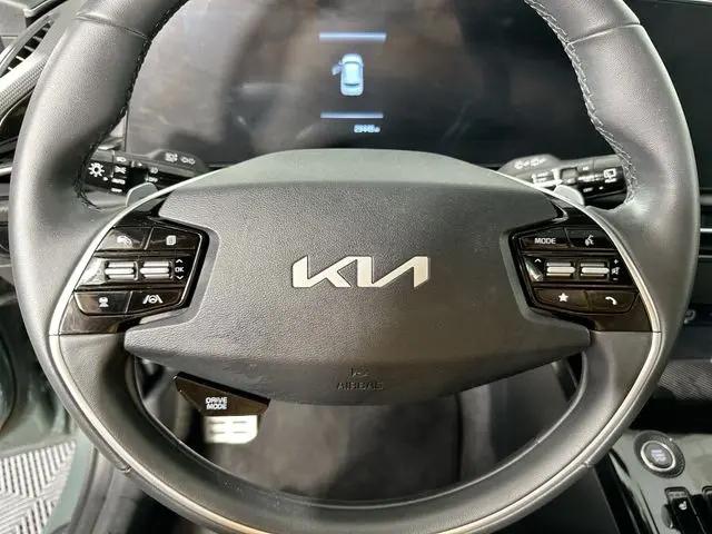 2023 Kia Niro EX Touring