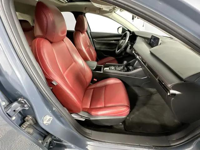 2024 Mazda Mazda3 2.5 S Carbon Edition