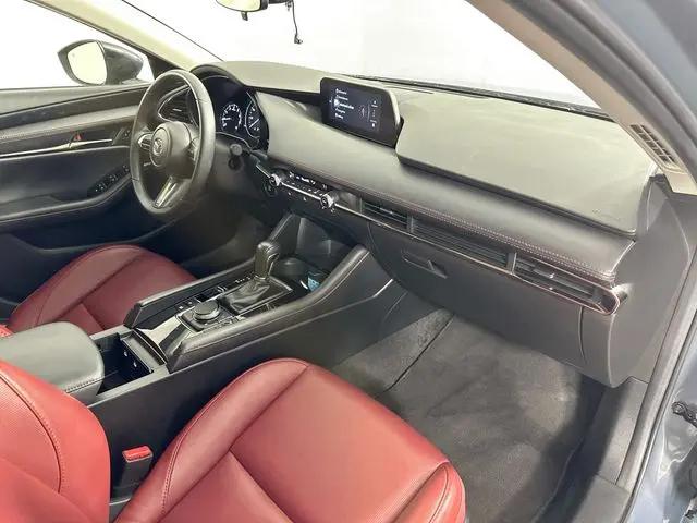2024 Mazda Mazda3 2.5 S Carbon Edition