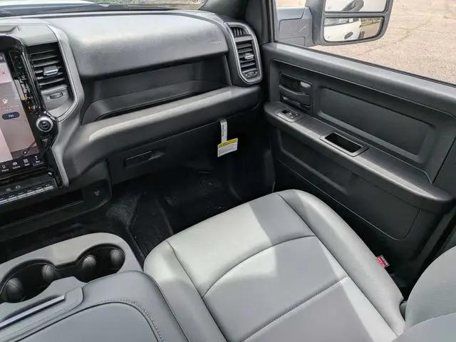 2026 Ram 3500 Tradesman/Big Horn