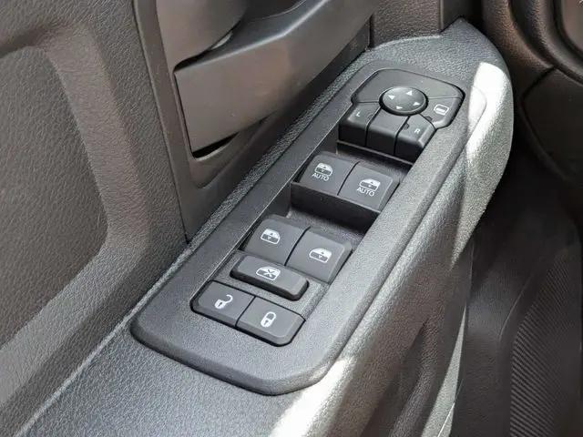 2026 Ram 3500 Tradesman/Big Horn