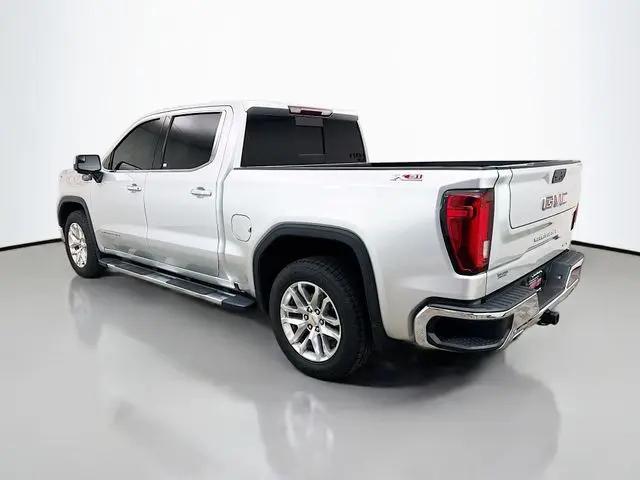 2020 GMC Sierra 1500 4WD Crew Cab Short Box SLT