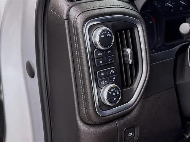 2020 GMC Sierra 1500 4WD Crew Cab Short Box SLT