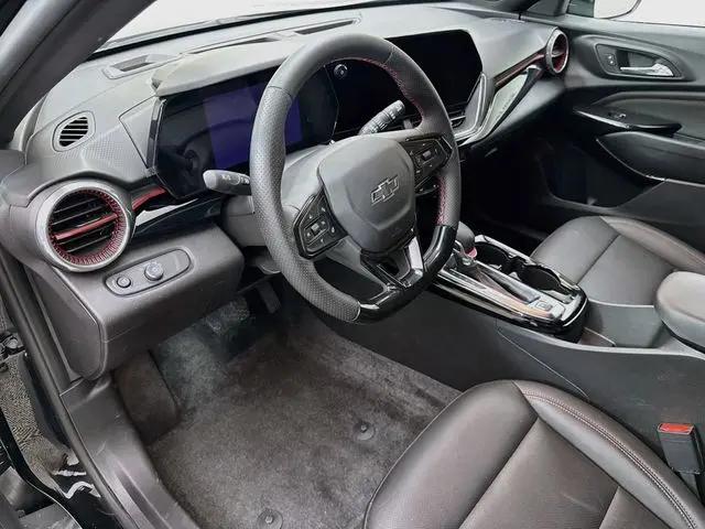 2025 Chevrolet Trax FWD 2RS