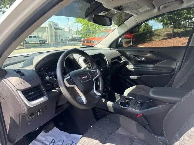2024 GMC Terrain AWD SLE