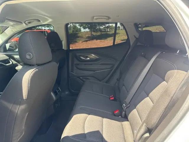 2024 GMC Terrain AWD SLE