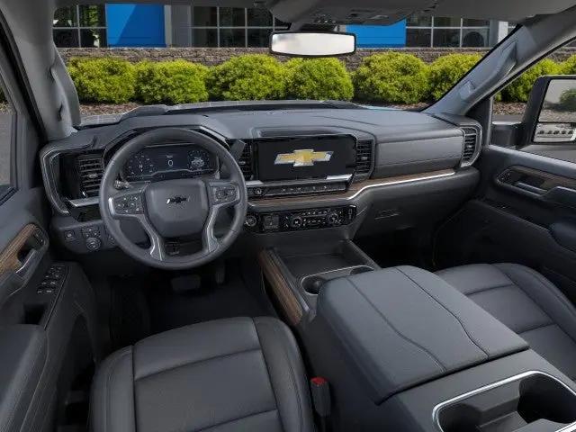 2026 Chevrolet Silverado 2500HD Crew Cab, Standard Bed, LT, 4WD