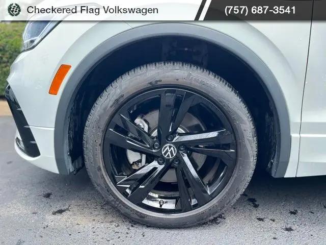 2023 Volkswagen Tiguan 2.0T SE R-Line Black