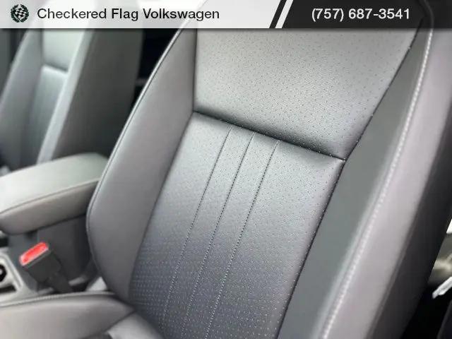 2023 Volkswagen Tiguan 2.0T SE R-Line Black