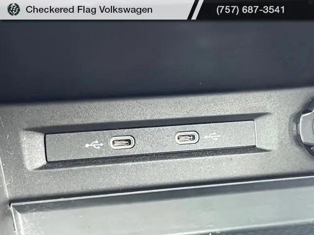 2023 Volkswagen Tiguan 2.0T SE R-Line Black