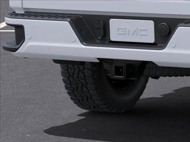 2025 GMC Sierra 2500HD 4WD Crew Cab Standard Bed Denali