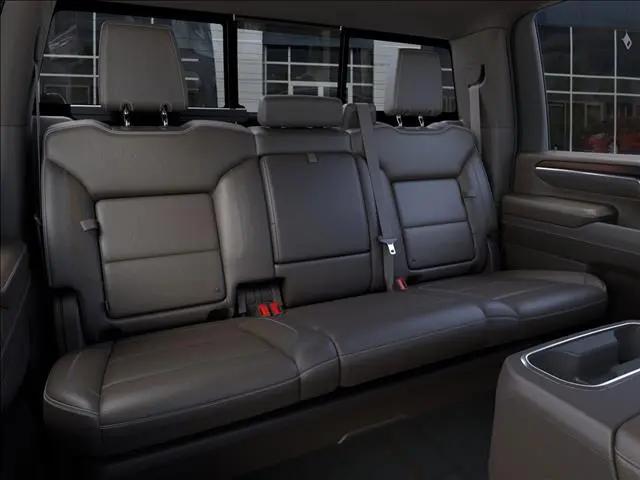 2025 GMC Sierra 2500HD 4WD Crew Cab Standard Bed Denali