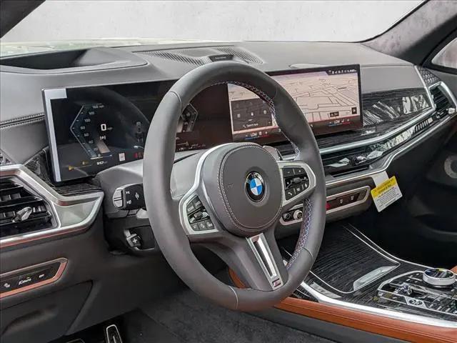 2027 BMW X7 M60i