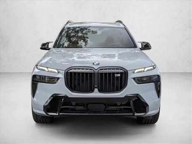 2027 BMW X7 M60i