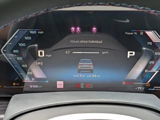 2027 BMW X7 M60i